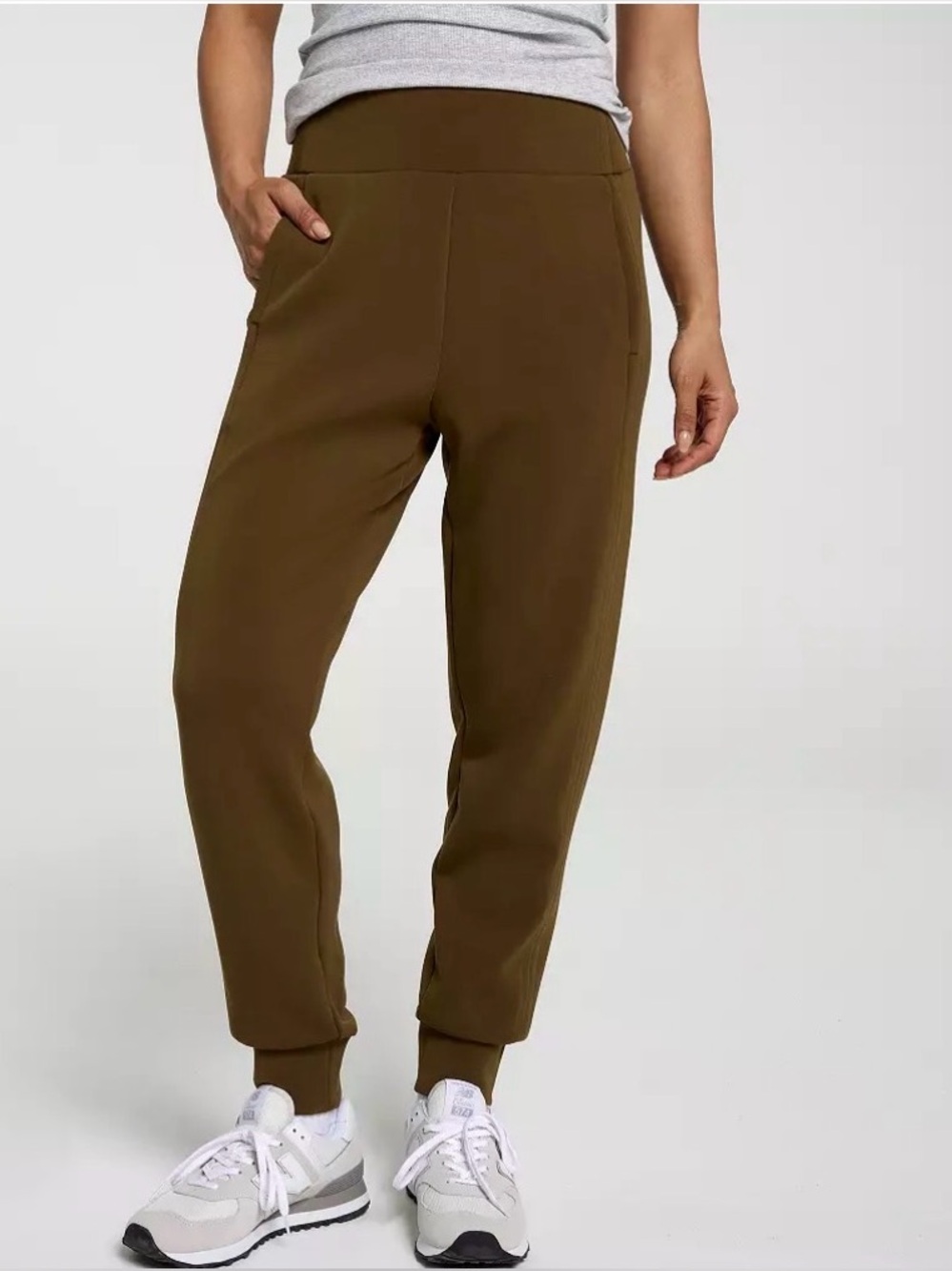 NWT Calai Women's Sandwash Scuba Joggers M